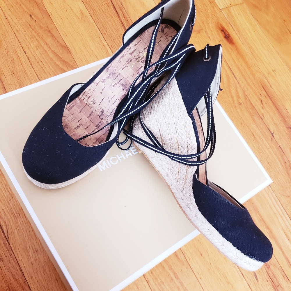 NWTs tommy hilfiger wedge espadrilles